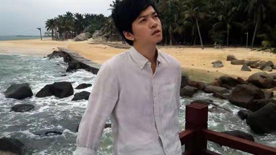 人物集结号 不买房不生娃没有养老压力：多少人沦陷在李健的“岁月静好”中？