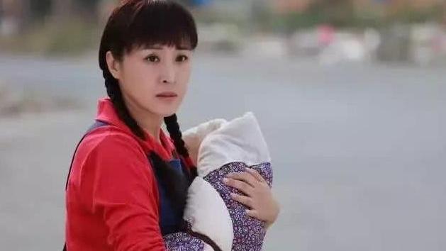 江湖酒客王富贵 男孩母亲去世，邻居大娘把他抚养长大，20年后，大娘对他说出了真相