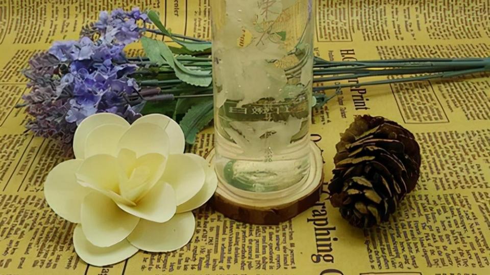 补水 秋冬季节要补水！这几款爽肤水，保湿能力强，让肌肤水润一整天
