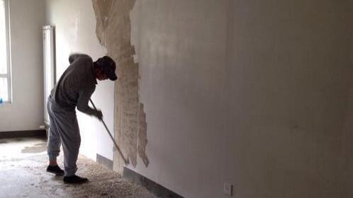 当初为了省钱自己刮腻子，短短几天就后悔不已，大家要引以为戒