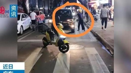 吴有情聊|广东女子送外卖途中发现丈夫开车载美女欢娱，男人的心不会痛吗？