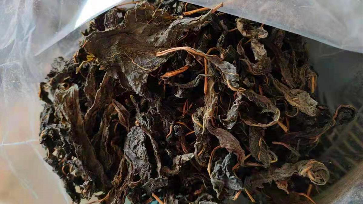麻婆豆腐|8月此菜正当时，人称“长寿菜”，10斤才能晒1斤，做面炖肉吃特香