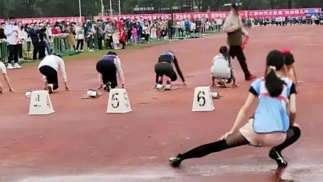 文峰 大二女生自创“减肥”方式走红，不料却遭到内涵，本人回应来了