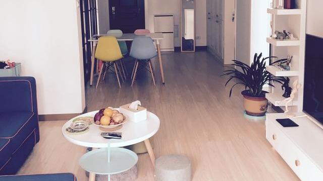 装修小面积新家，餐厅分隔出3㎡做书房，设计太巧妙了！