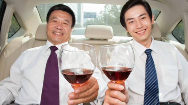 上官天竹|酒有百害而无一利，如何才能控制自己不喝酒？