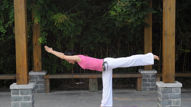 文博浅说|女人遇见“心动”的男人，43岁的女人说：给我发个520，今晚跟你走！