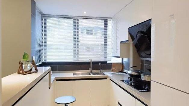 80㎡两居室，全屋色调太舒服了，装修得这么美，谁还嫌弃房龄老