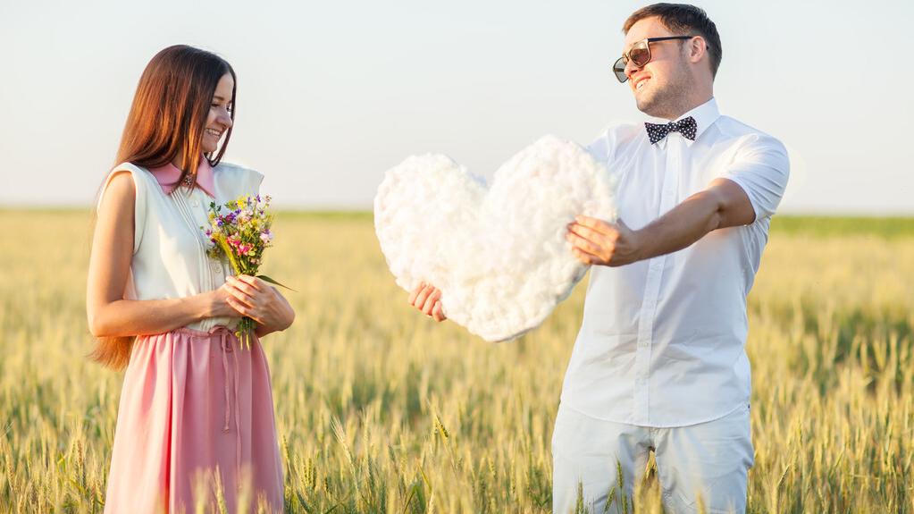 苏轻和|跟情人分开后，男人还会记挂情人，旧情难忘吗？