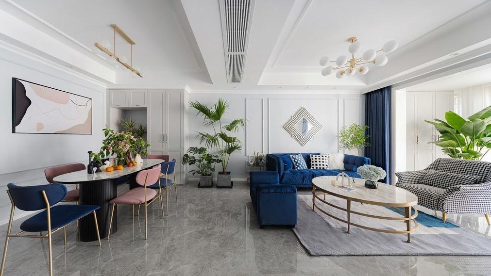 二胎家庭的小窝，用雾霾蓝做点缀，烘托出温馨的家庭感