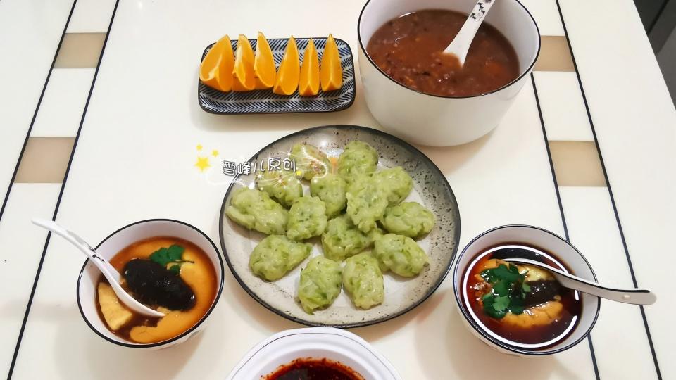 蛋挞|娘俩早餐这样吃，晒到朋友圈火了，朋友：有个会做饭的妈妈太幸福了