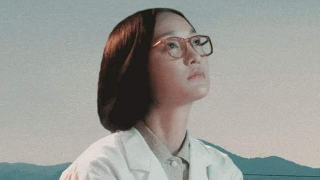 漫小文 功勋：周迅版屠呦呦，演活了女科学对科研的执着及对家人的亏欠