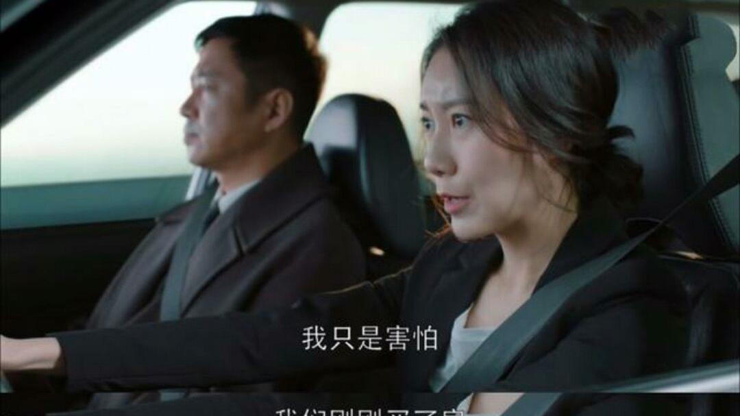 花影故事|重温《蜗居》才发现，小贝在借钱方面“六亲不认”，才是三观正