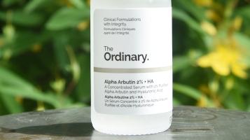 烟酰胺 学生党美白精华：除了平价版SK-II小灯泡，还有欧莱雅美白神器！