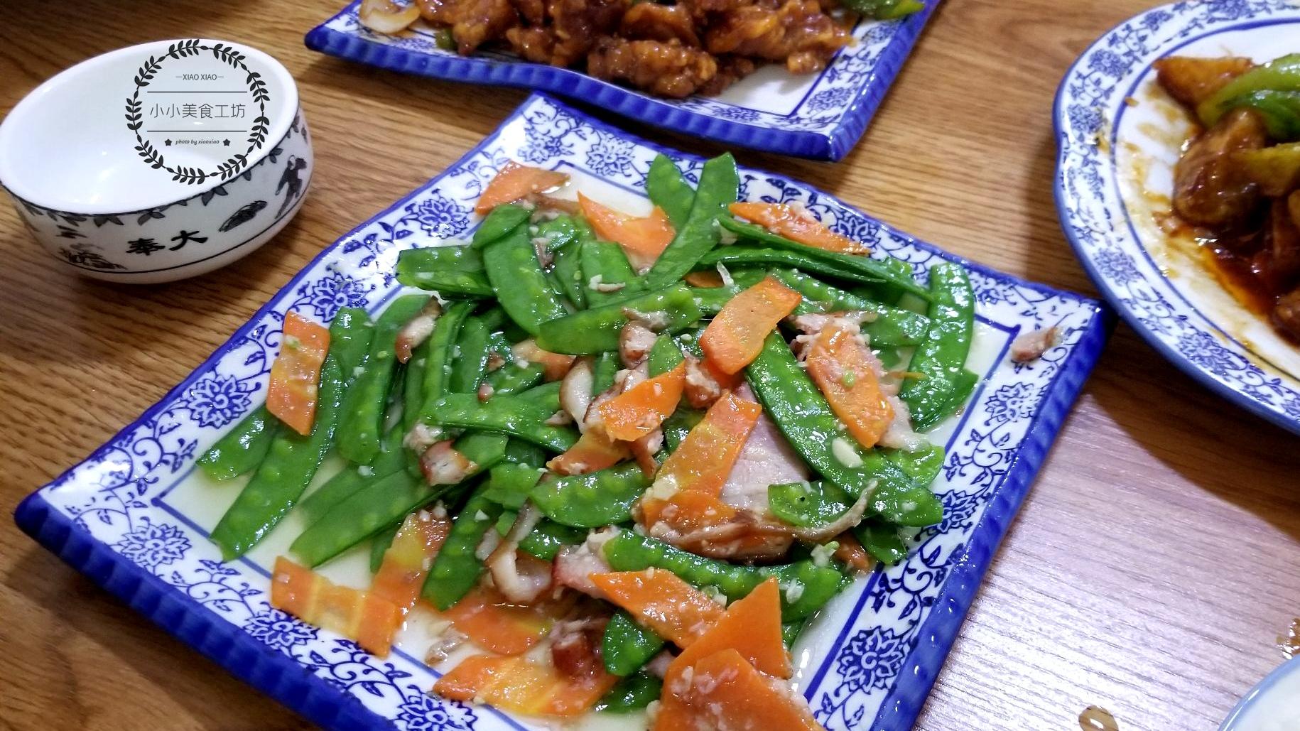 东北菜|4个南方人去东北菜馆点了6个菜，老板劝不住，上完菜傻眼了