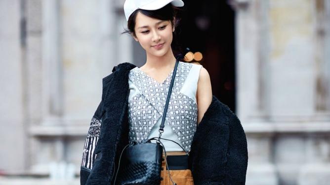 杨紫|杨紫张艺兴恋情实锤? 公然穿情侣睡衣不避嫌, 张一山反应却耐人寻味