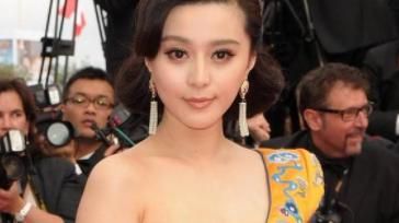 生活赋予情感|范冰冰忙美妆生意放弃复出？打扮精致亲力亲为，待遇和以前差别大