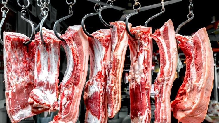 39肿瘤 年龄大应该少吃肉，还是多吃肉？上了年纪后，不妨多吃2种肉