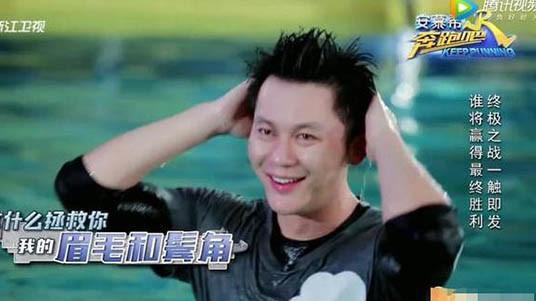 淡妆 建议女生：不关上班多忙尽量化“淡妆”，教你4步骤，易学又漂亮