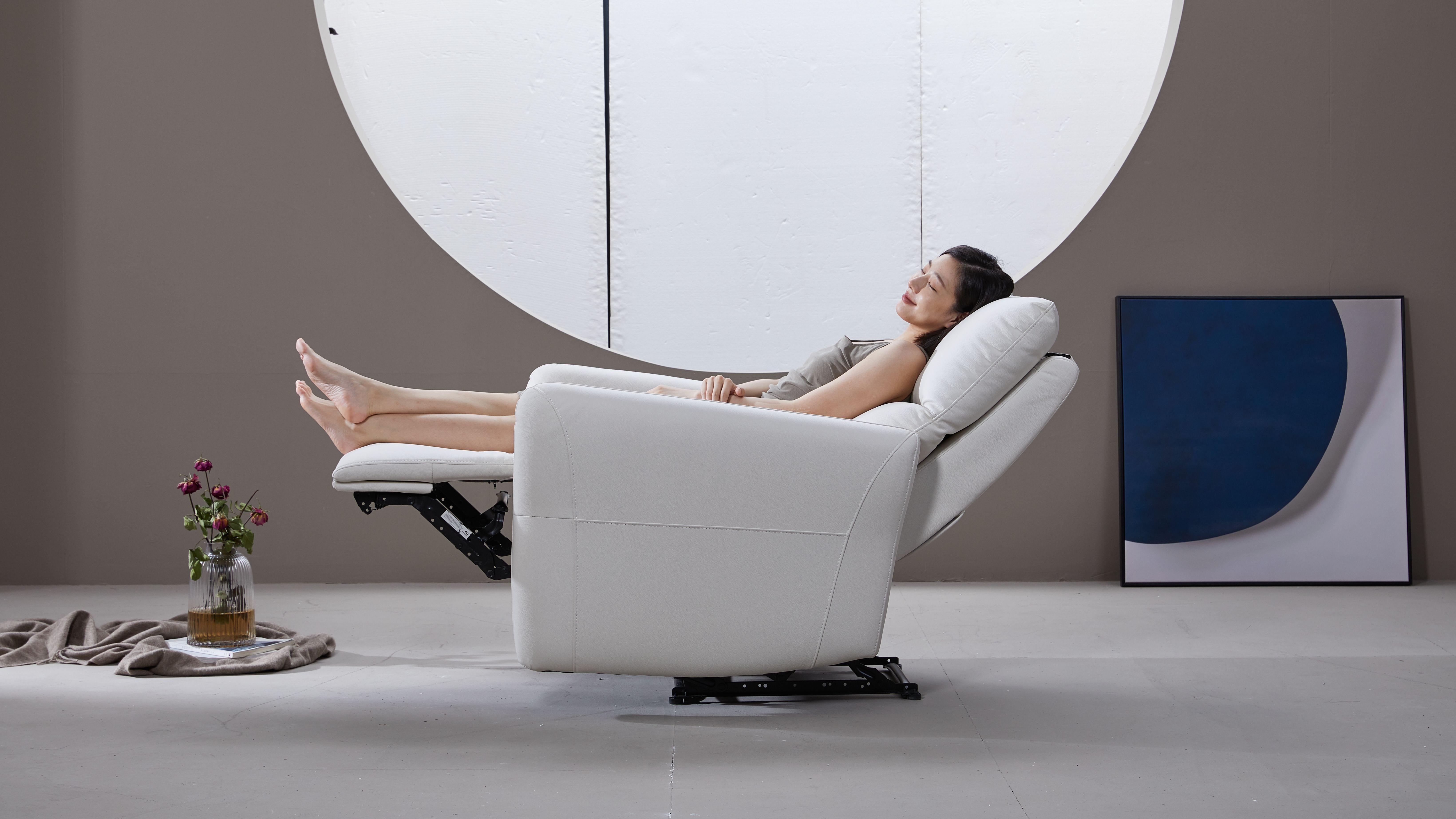 沙发能变形会按摩，家具实力派，8H COZY智能按摩沙发