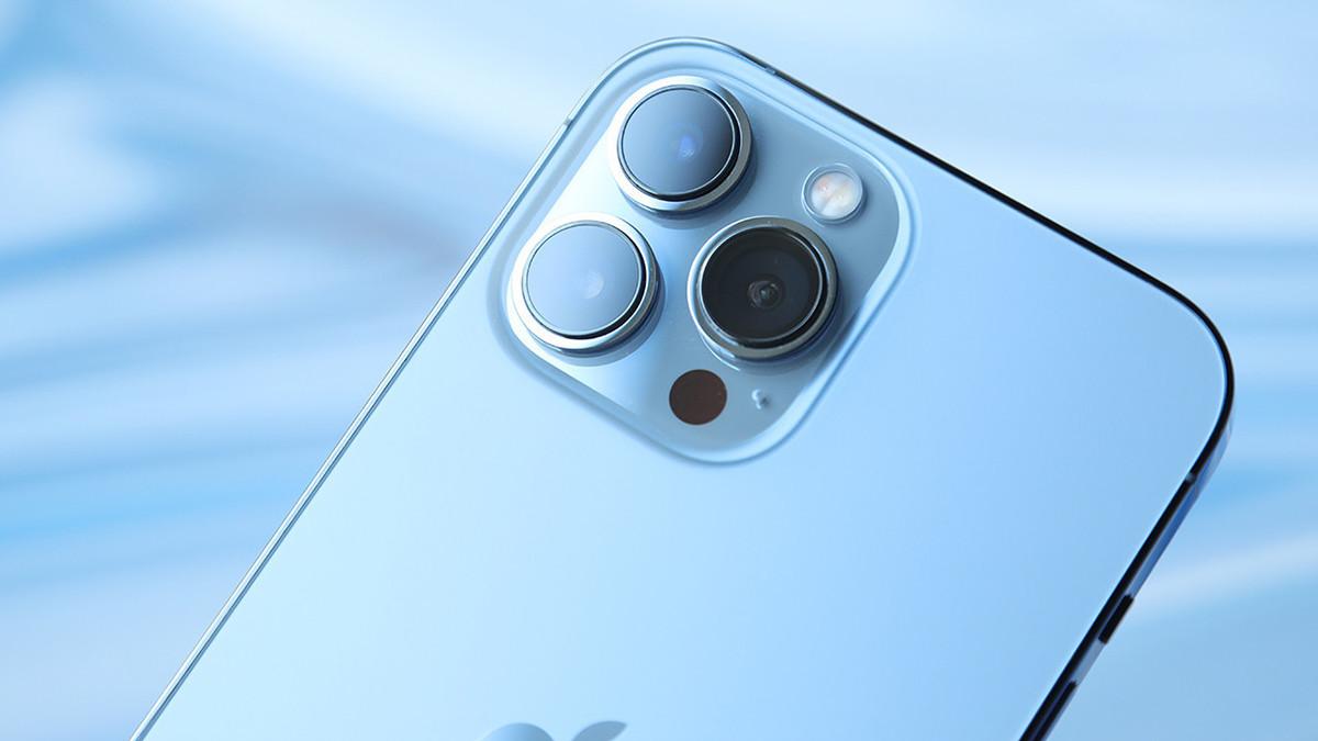 外媒评选2021最佳旗舰续航手机：苹果实至名归，国产手机仅有两款