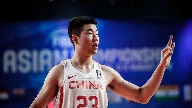 雪落无尘谈|广州公布大名单，郭士强钦点旅美内线加盟，压哨租借广东外线遭拒