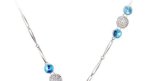 吴嘉情吧|妻子偶然发现老公的钻石项链后，她竟然写了一封绝笔信