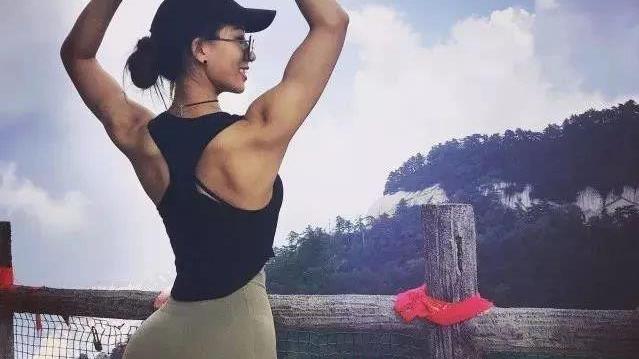 女孩|女孩为爱健身，从180斤减掉约半个自己：我遇到了更加优秀的自己