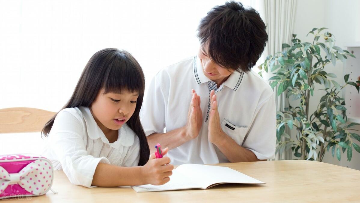 小小故事馆|84岁退休院士呼吁停止食用，比味精还伤骨骼，家长尽早撤下餐桌