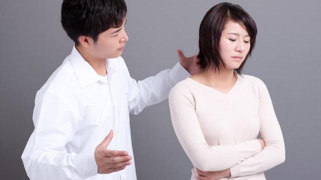 子莘情感屋|同学聚会，妻子花1288烫发，丈夫讽刺“东施效颦”毁了15年的婚姻