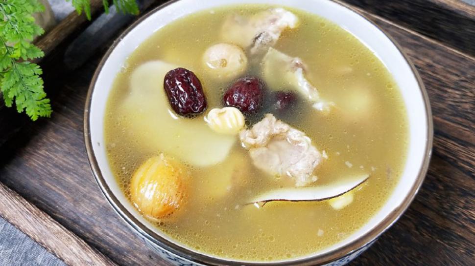 红枣|夏季进补，多给家人喝这汤，营养又滋补，香甜味美，让你安稳度夏