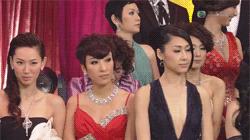 杨怡|这么高龄了，还两年抱俩！