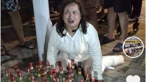 有期徒刑 郑州一女老板两万多箱酒给人拣走！她跪地大哭，把酒还给我吧