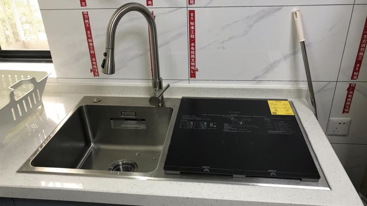 很多人不买水槽洗碗机，我哥们偏要买，用了三年，听听他说的实话