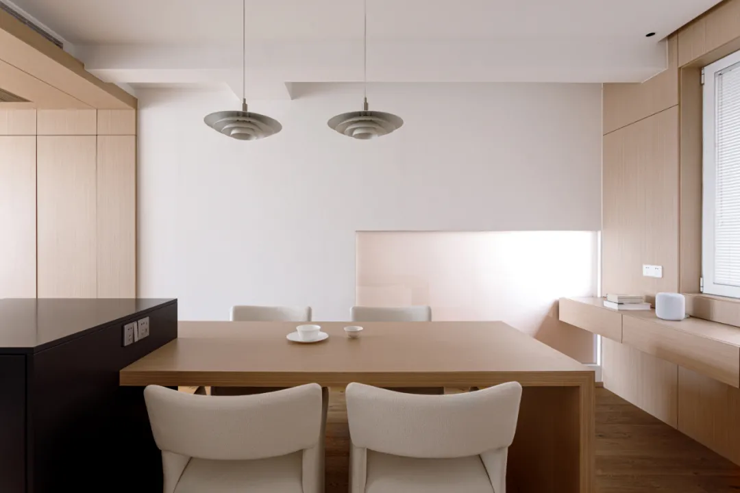 ?186㎡极简原木风，纯粹干净的美，舒适又高级！