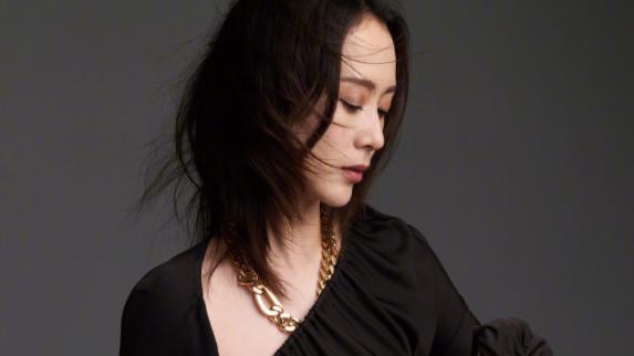 陆毅|可算等到海清留长发！娇媚温柔美出新高，早这样早火了