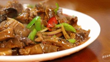 食客|被食客吃出感情的小馆子，有些菜得对暗号才能吃到