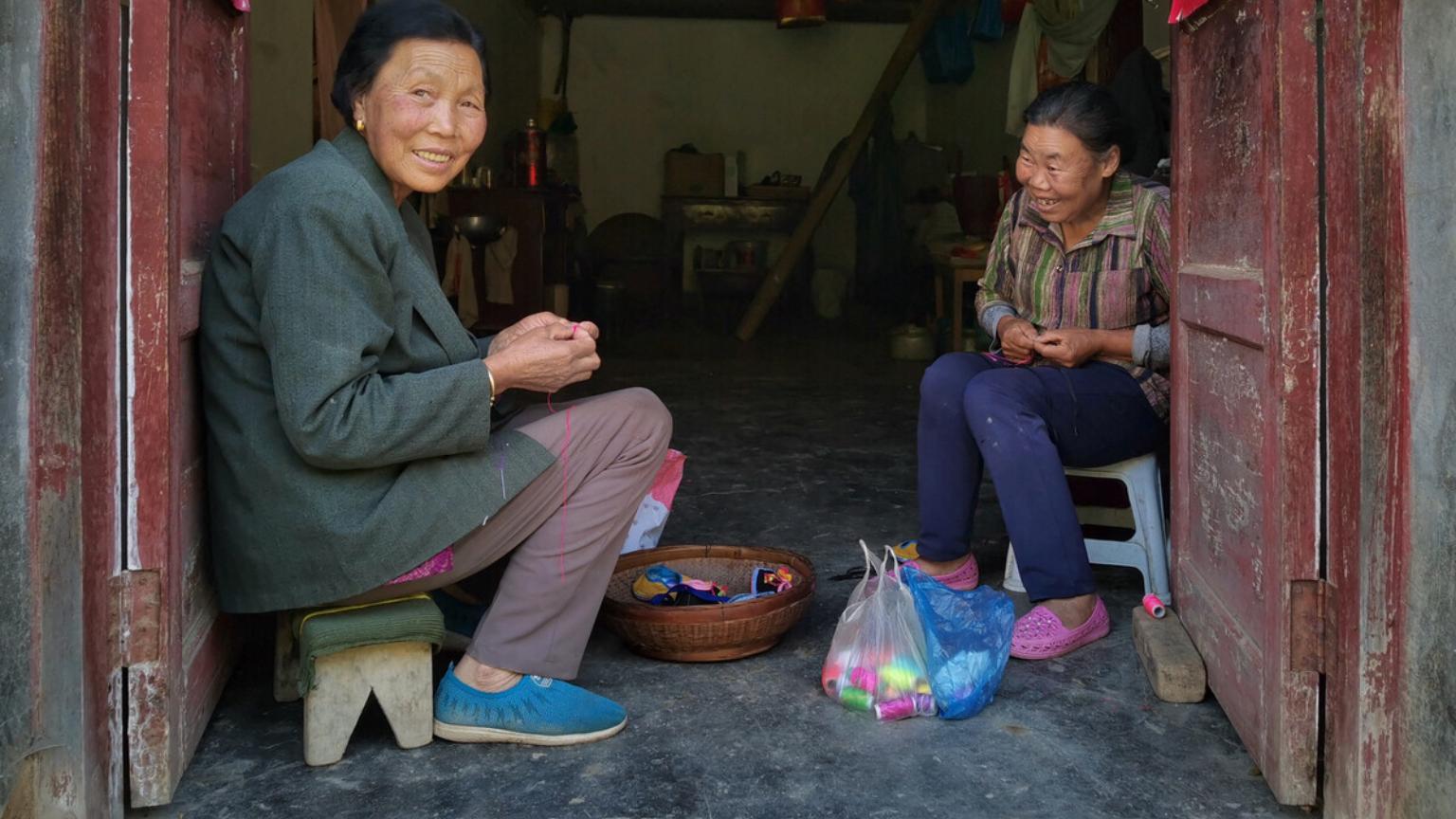 爱尚生活爱尚文字 老婆不顾我的反对，要把房子卖掉给弟弟治病，母亲的做法让她感动