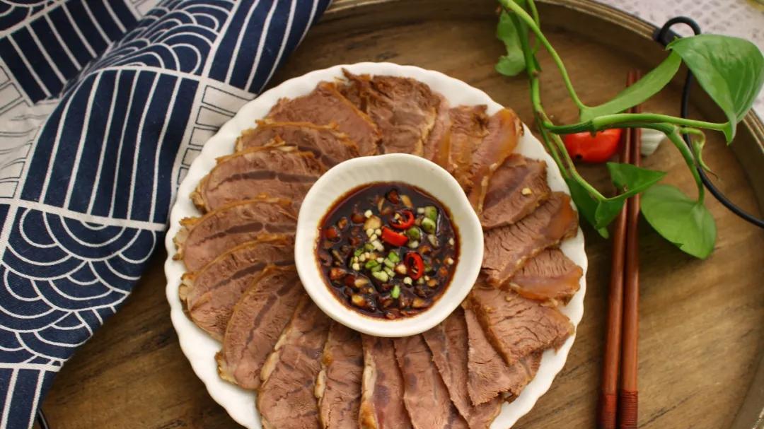 可乐|牛肉最经典的做法：酱牛肉，酱香浓郁又简单，比买来的都好吃