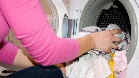 医生|00后假名媛一月外出24次，不幸离世，医生叹息：铁打的宫颈也不能这么糟蹋