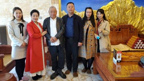 周大福酒百亿资本入局茅台镇，在酱酒市场引关注