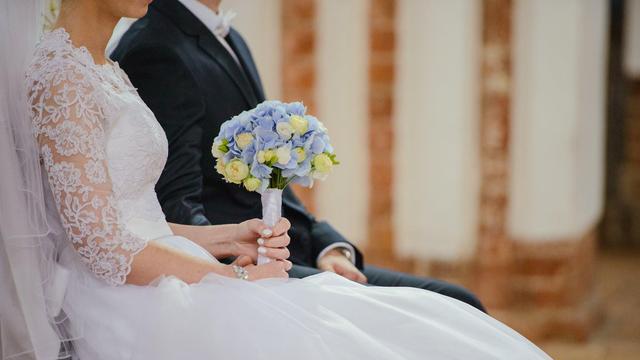 雪影说情感|“你家亲戚又来了，这次打算住3年”凤凰男：正常的人情往来而已