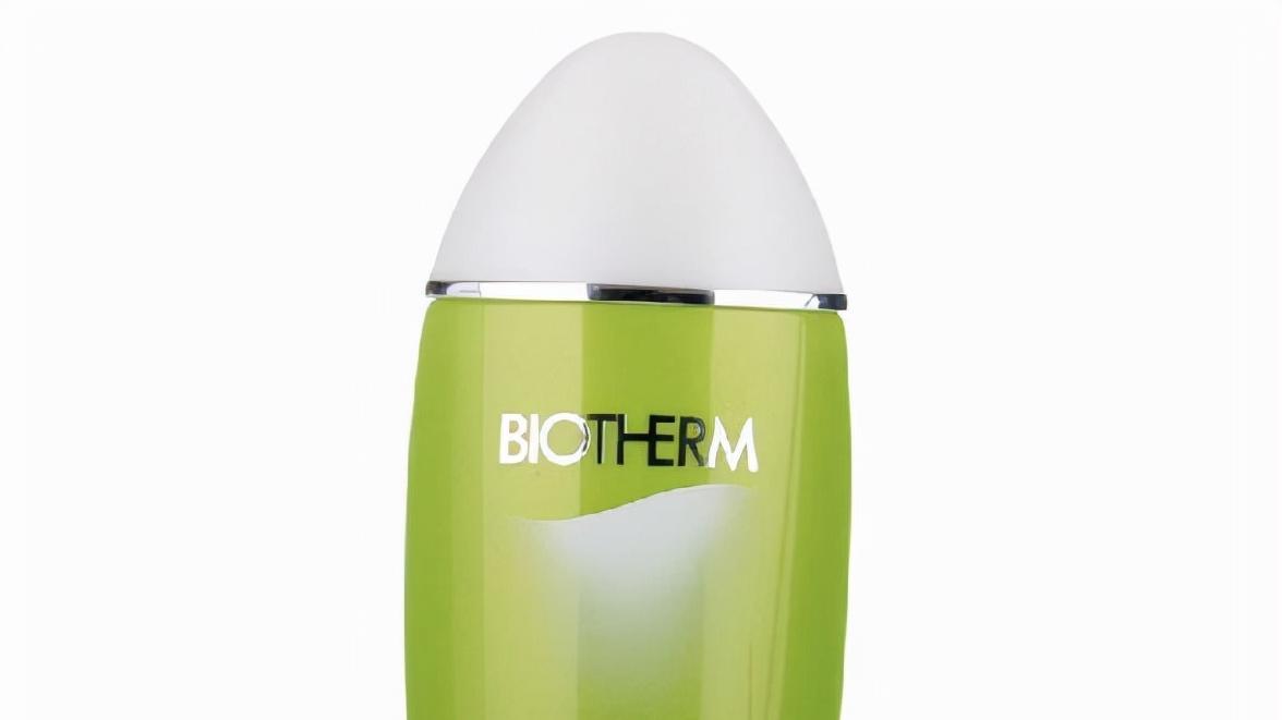 爽肤水 爽肤水：适合自己才重要，肌肤水嫩才能让女人永葆青春！