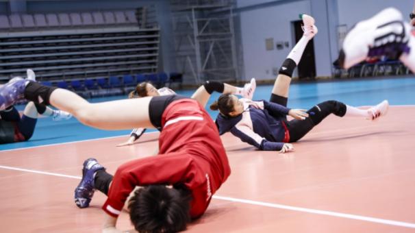 郁佳睿|郁佳睿、孙海平已离队，蔡斌可用之人已不多，蔡晓晴或许值得一试