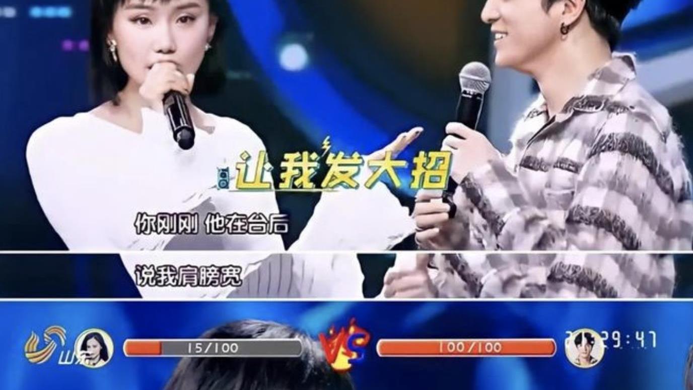 明星 假发假肩假腹肌，连屁股都是假的，明星们的“小秘密”藏不住了