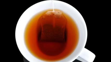 脾胃|肝癌并非悄无声息，内科医生：晨起有3种异常，多半是肝“抗不住了”