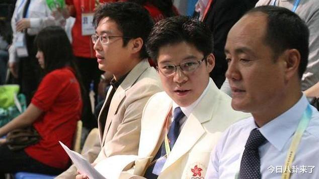 朱孝天|李家超开发布会时，霍启刚站在他身后第2位，未来或将出任特别助理