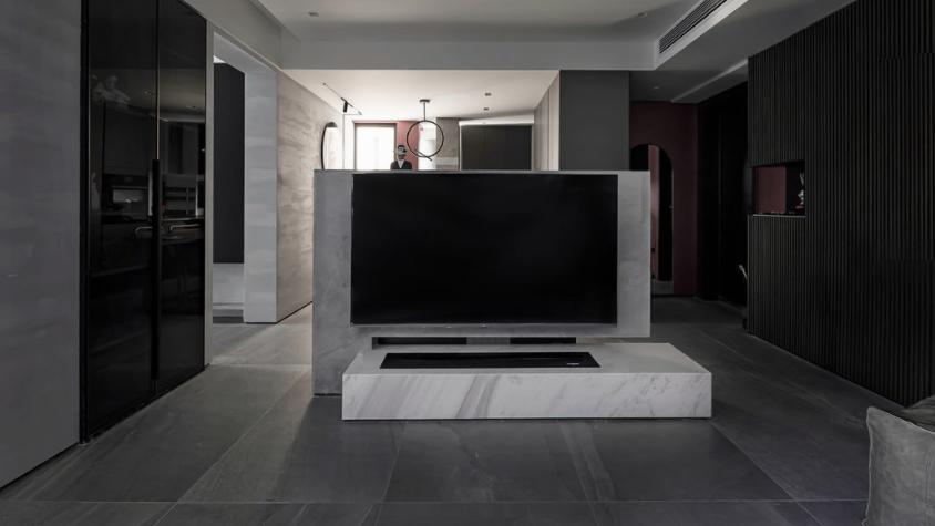 偏爱暗红色的一人居，享受这深不见五指的神秘感，真的好独特！