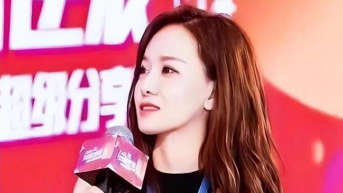 日本|为安倍哭泣的媒体人曾颖，在东京自尽，目前在医院抢救