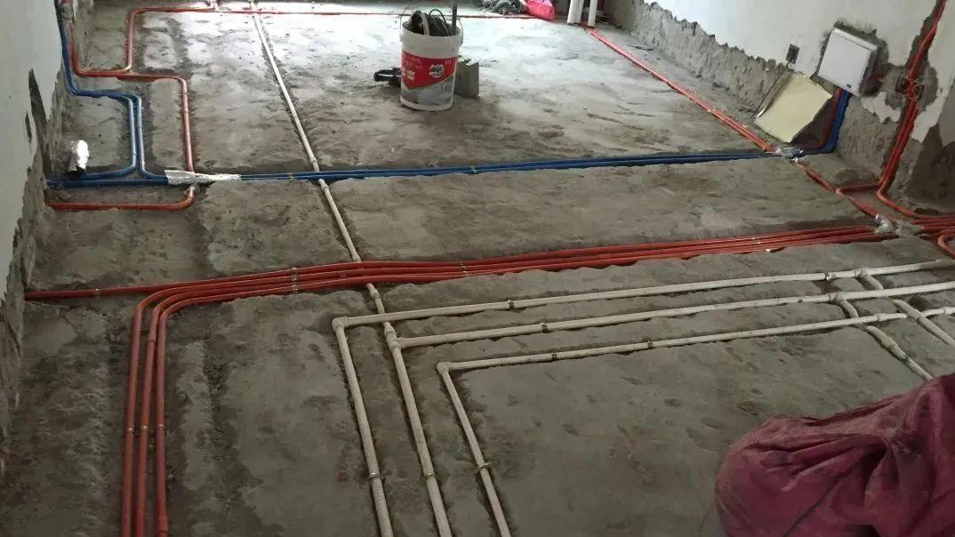 水电装修，装修公司建议走顶，只是为了赚钱吗？听听工头说的实话