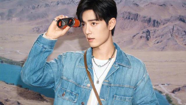 肖战|肖战事业发展受阻？行程表浮出水面，2场直播外加拍新“物料”